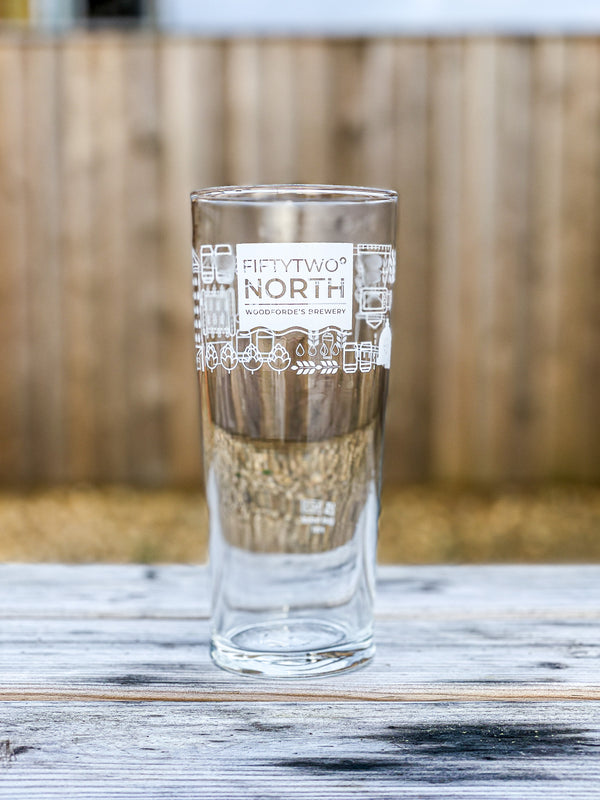 FIFTYTWO° NORTH Pint Glass